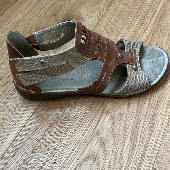 Dorking - Fluchos Walking Sandals Size 39 - Picture 3 of 7